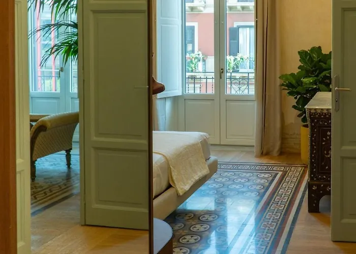 Gilded Age Luxury Dream Historic Center * باليرمو