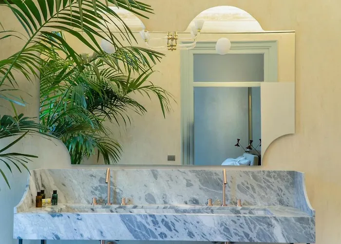 Gilded Age Luxury Dream Historic Center * باليرمو